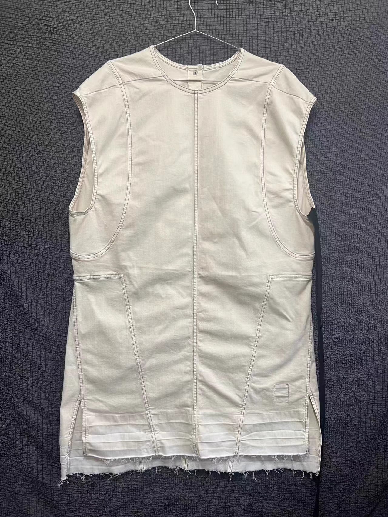 Rick Owens Rick Owens 22SS new model vest / tank top Size US XL / EU 56 / 4 - 1 Thumbnail