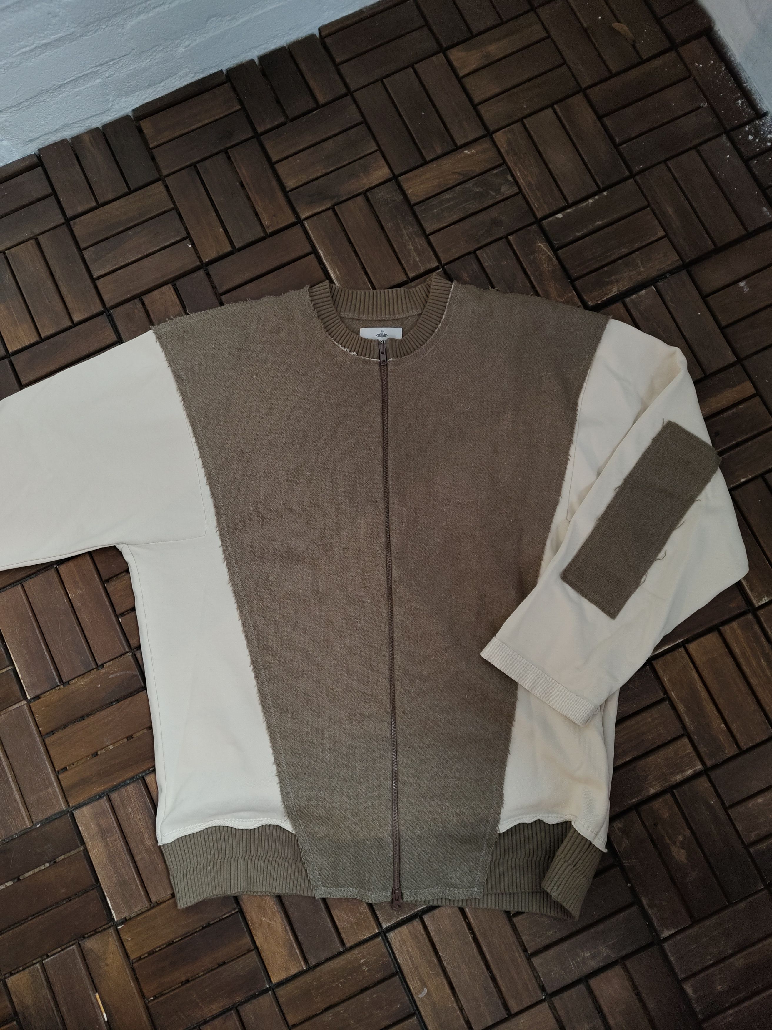Vivienne Westwood Rare Vivienne Westwood zip up Size XXL / US 16-18 / IT 52-54 - 1 Thumbnail