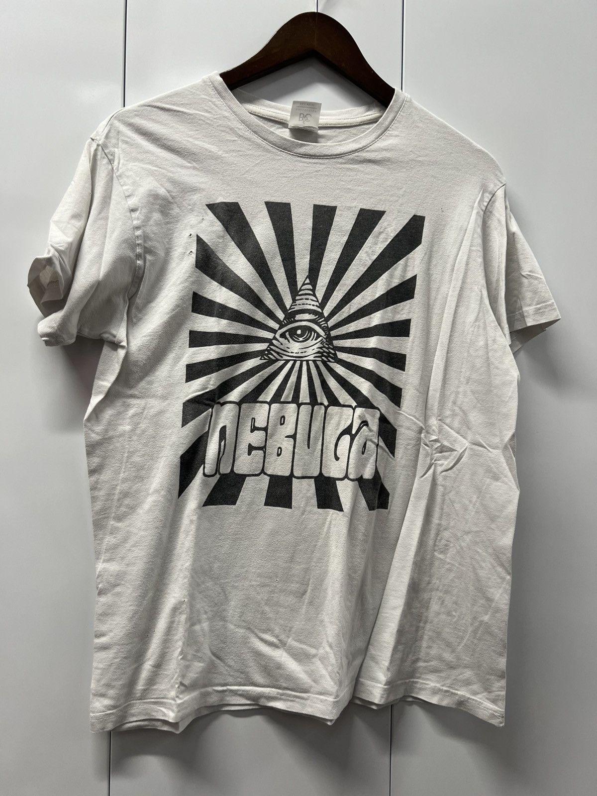 Vintage Y2K 2000's VTG Vintage Nebuga All Seeing Eye Goth Retro Tee Size US L / EU 52-54 / 3 - 1 Thumbnail