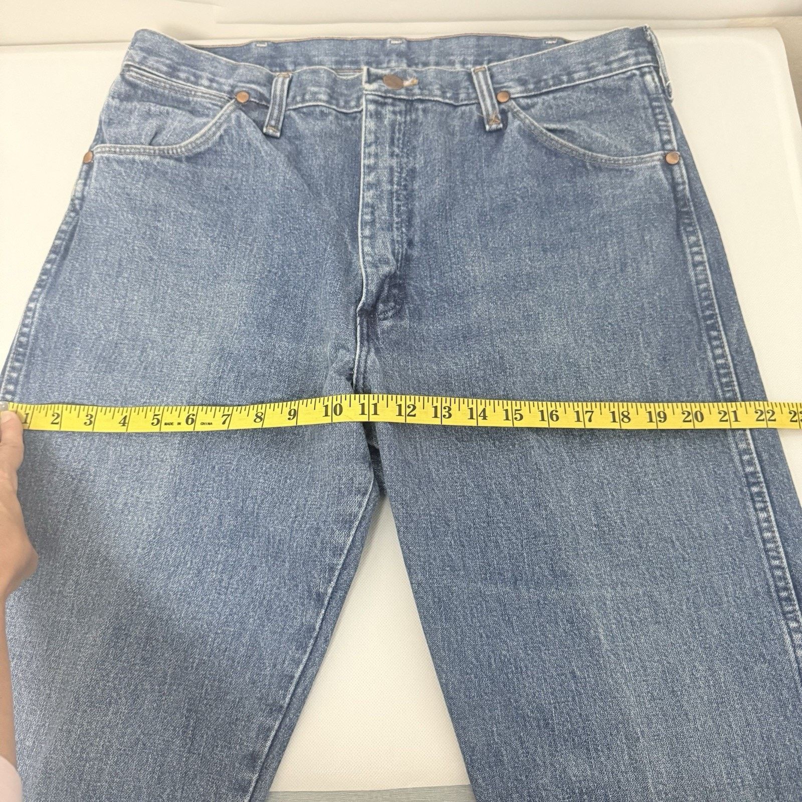 Wrangler Vintage 80s 90s Wrangler 13MWZGK Stonewash Cowboy Cut Jeans Size US 34 / EU 50 - 9 Thumbnail