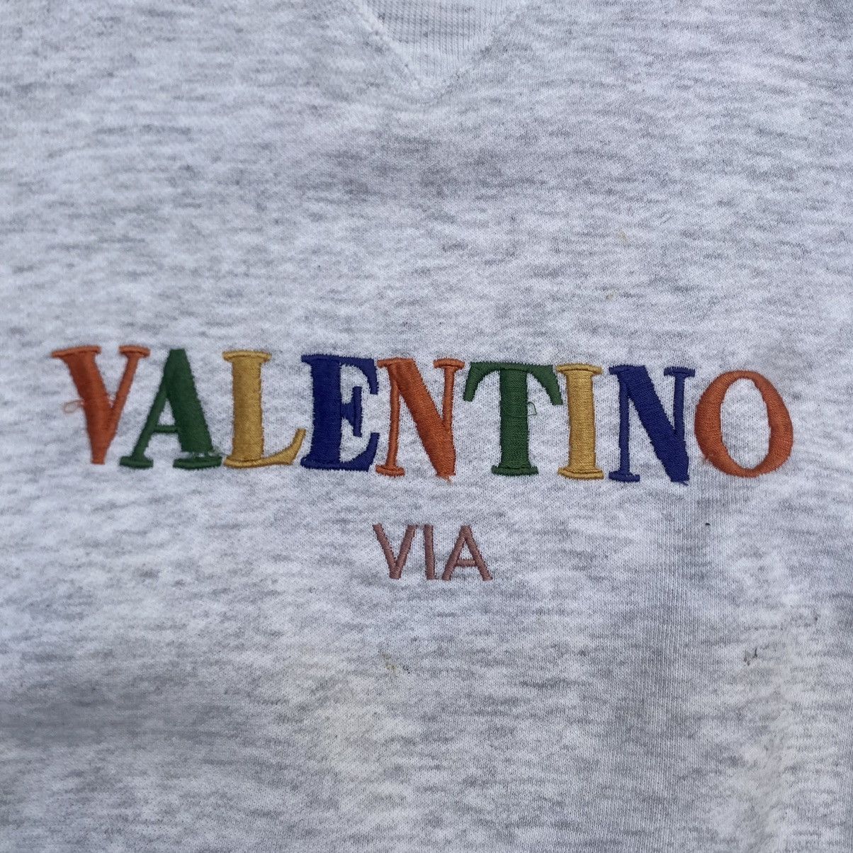 Vintage Y2K Valentino Crewneck Size US M / EU 48-50 / 2 - 5 Thumbnail