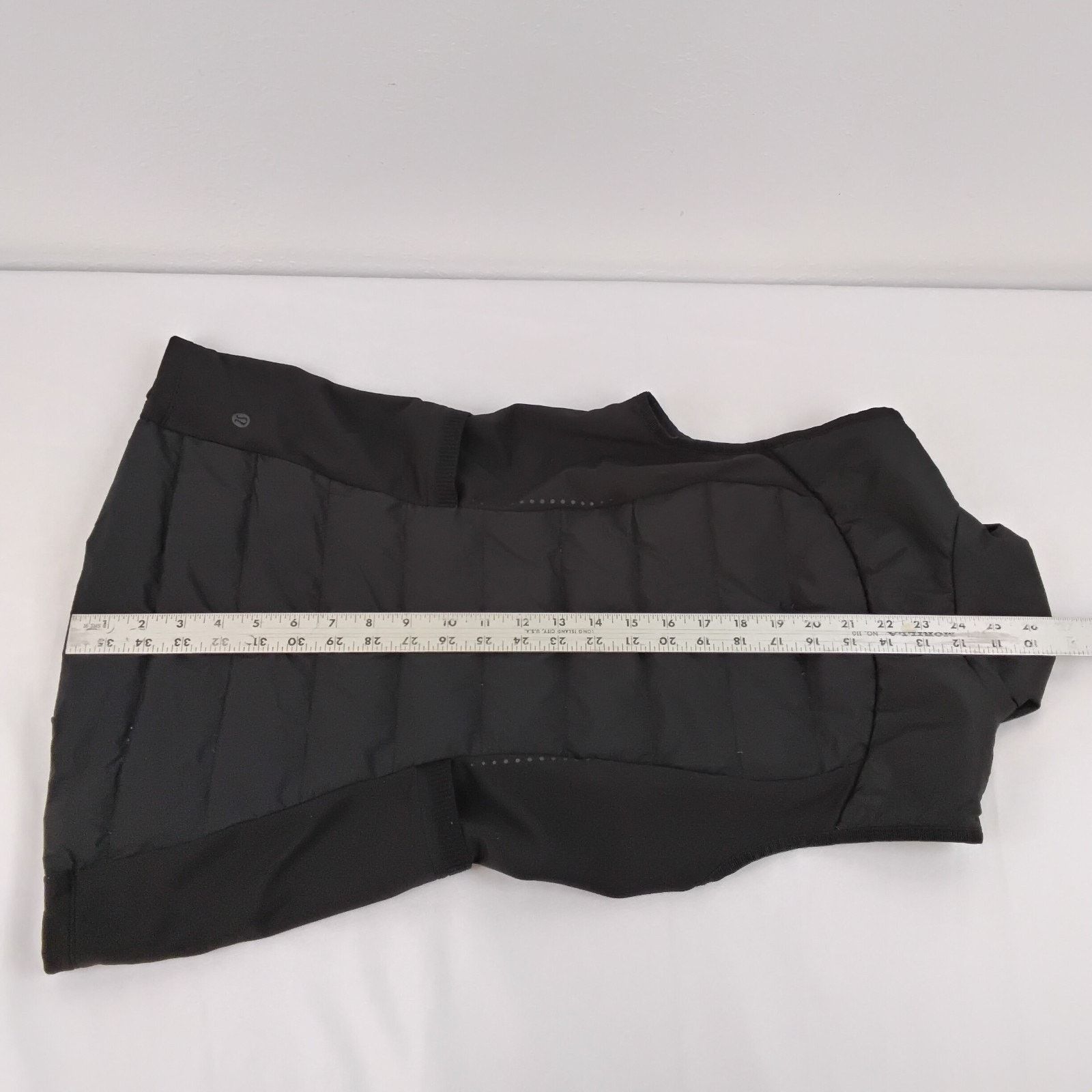 Lululemon Lululemon Down Hybrid Vest Women's 6 Black Active Wear Size M / US 6-8 / IT 42-44 - 11 Thumbnail