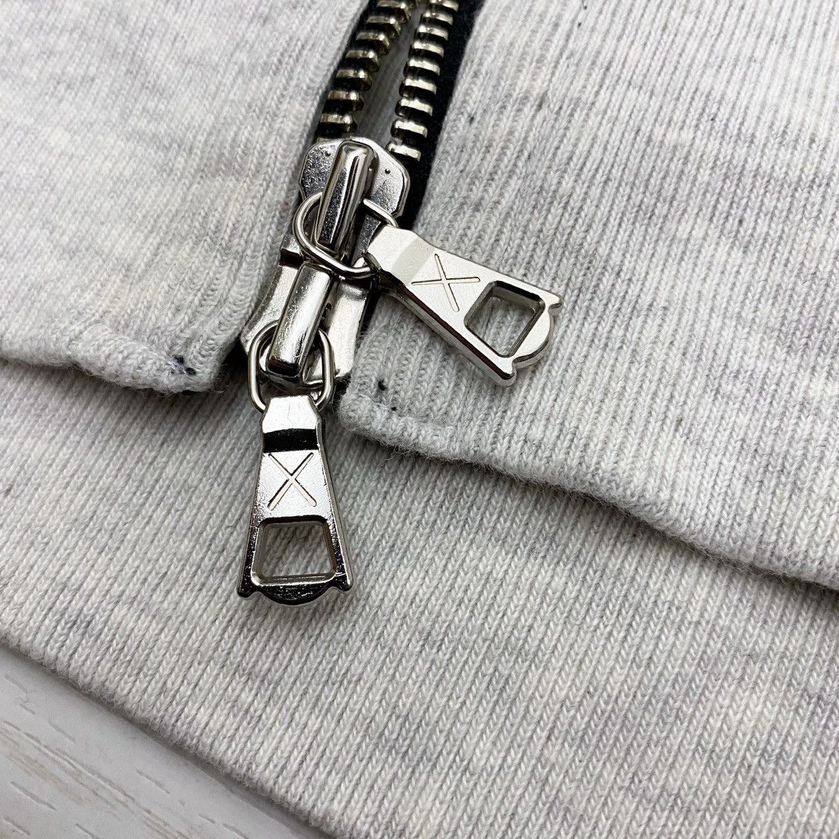 Kaws KAWS Original Fake Teeth Hoodie Jacket Size US L / EU 52-54 / 3 - 10 Thumbnail