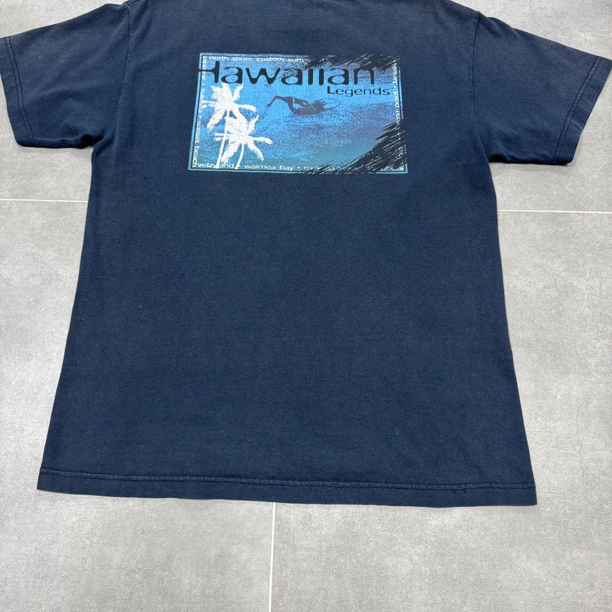 Vintage Vintage Hawaiian Legends Surfing T-Shirt Size M Size US M / EU 48-50 / 2 - 17 Thumbnail