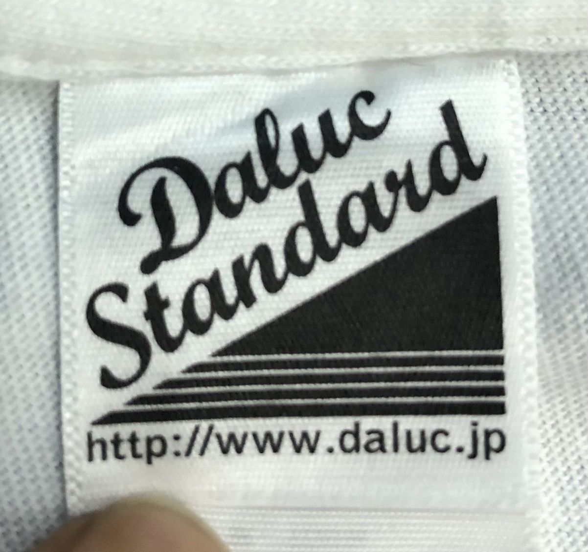 Vintage Vintage Daluc Standard Segata Sanshiro T-Shirt Size US L / EU 52-54 / 3 - 9 Thumbnail