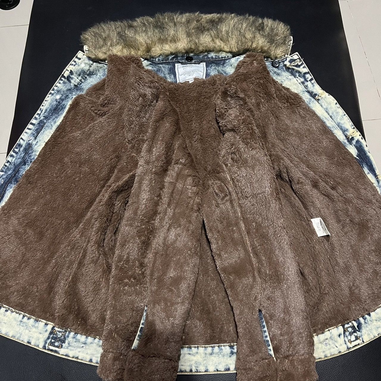 If Six Was Nine × Japanese Brand × Le Grande Bleu (L.G.B.) thanarat 1997 stonewashed denim distressed jacket if6was9 Size US M / EU 48-50 / 2 - 11 Thumbnail