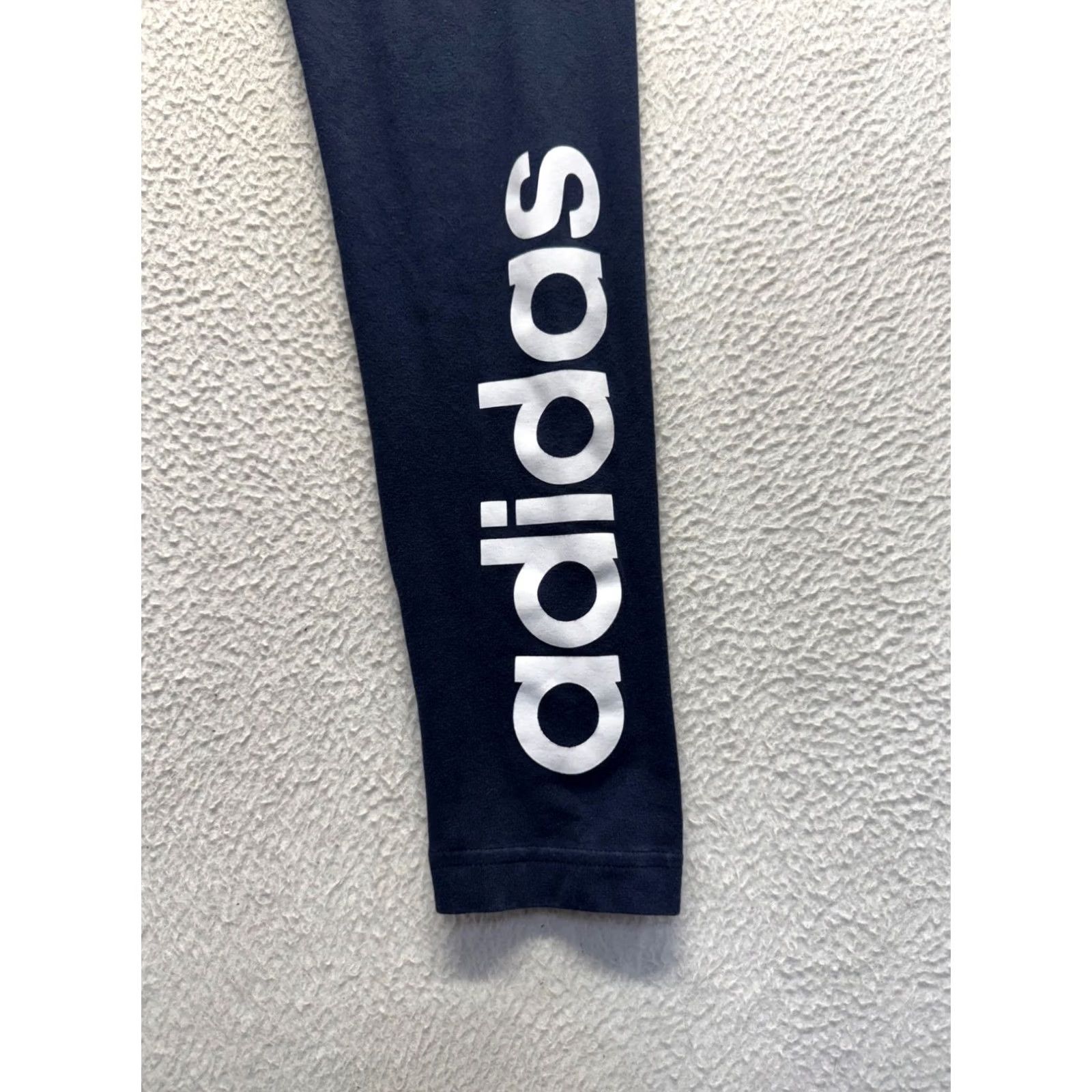 Adidas Adidas Navy Blue Linear Logo Leggings Slim Fit Athletic Pants Womens S Leggings Navy blue Logo Mens? No. Size 28" / US 6 / IT 42 - 3 Thumbnail