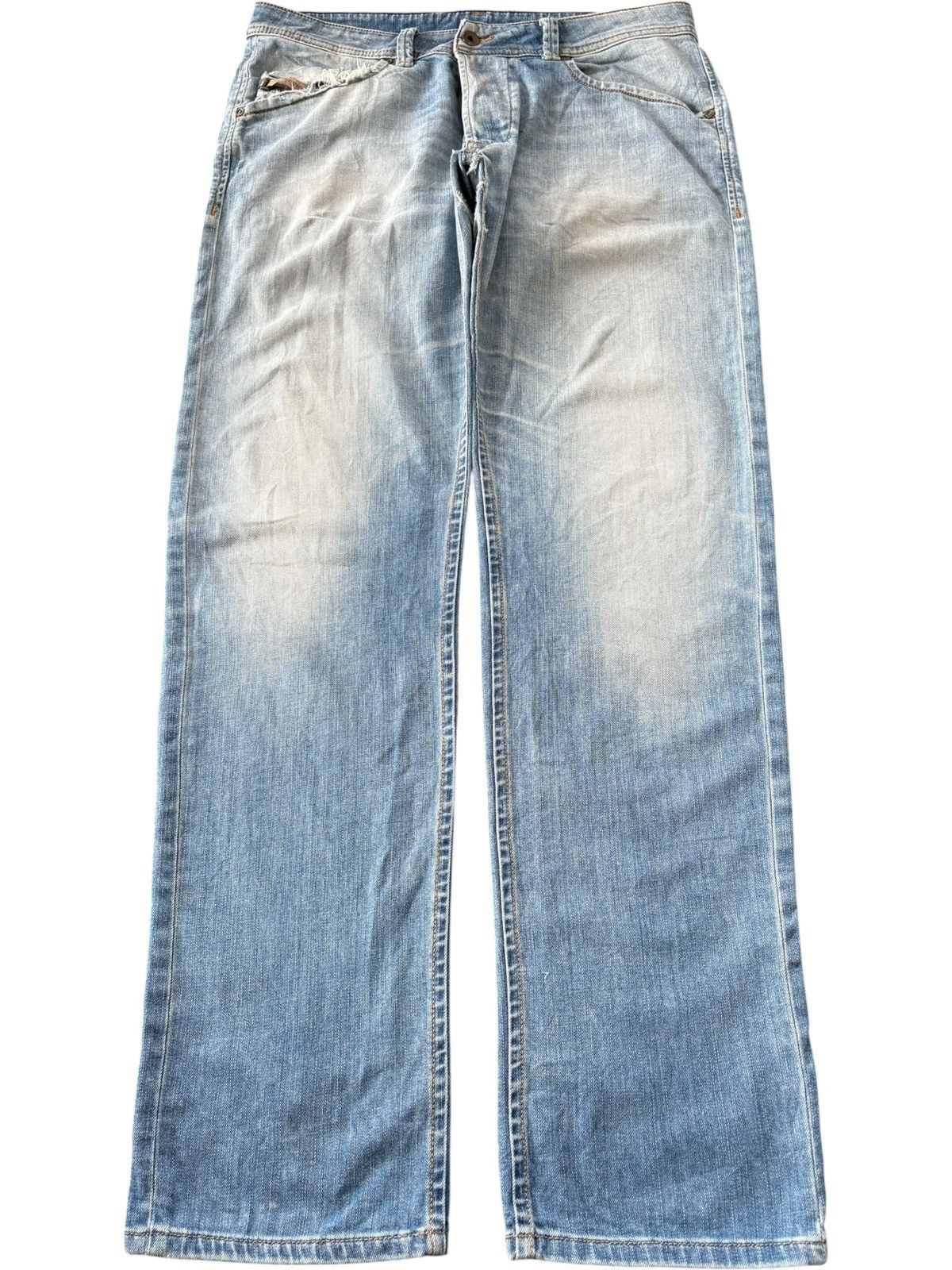 Diesel Vintage Diesel Faded Wash Distressed Ripped Jeans Size US 34 / EU 50 - 1 Thumbnail
