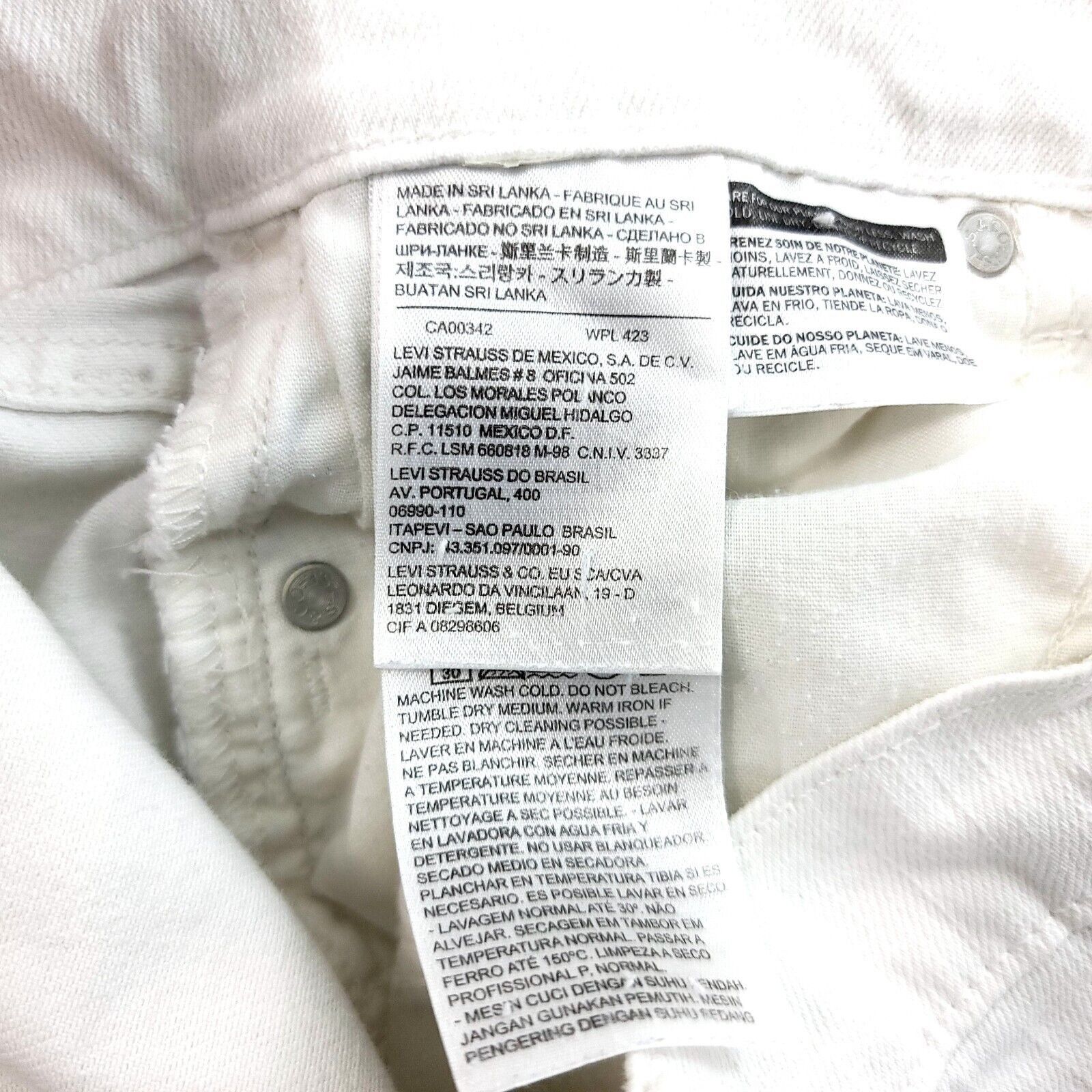 Levi's Levi's White Denim Capri Mid Rise Size 6 Jeans 29/18 Size 28" / US 6 / IT 42 - 8 Thumbnail