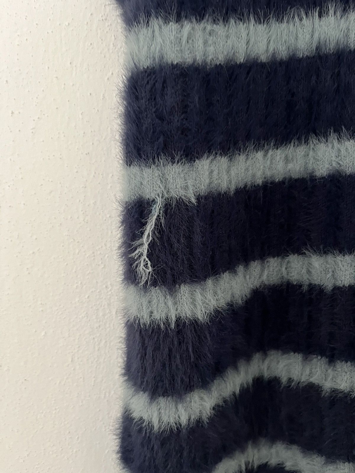 Jacquemus Jacquemus blue stripe fluffy knit sweater vest Size US XL / EU 56 / 4 - 4 Thumbnail