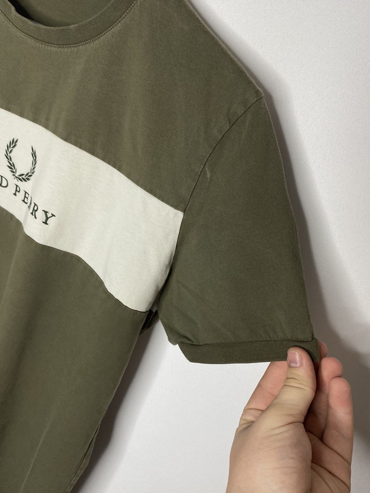 Fred Perry × Vintage Vintage Fred Perry Big Logo T-Shirt Tee Short Sleeve Size US L / EU 52-54 / 3 - 5 Thumbnail