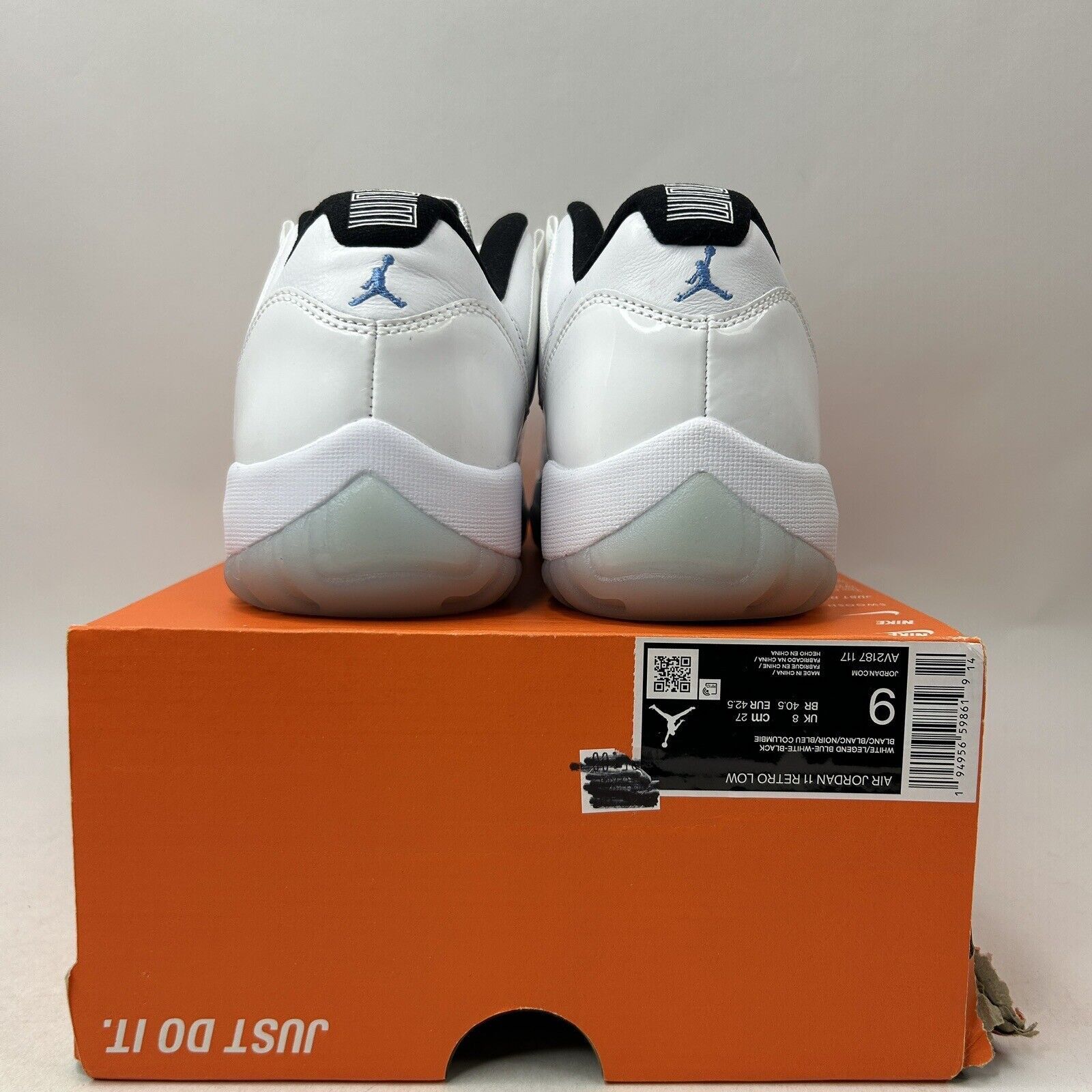 Nike Nike Air Jordan 11 Retro Low “Legend Blue” 2024 Size US 9 / EU 42 - 4 Thumbnail
