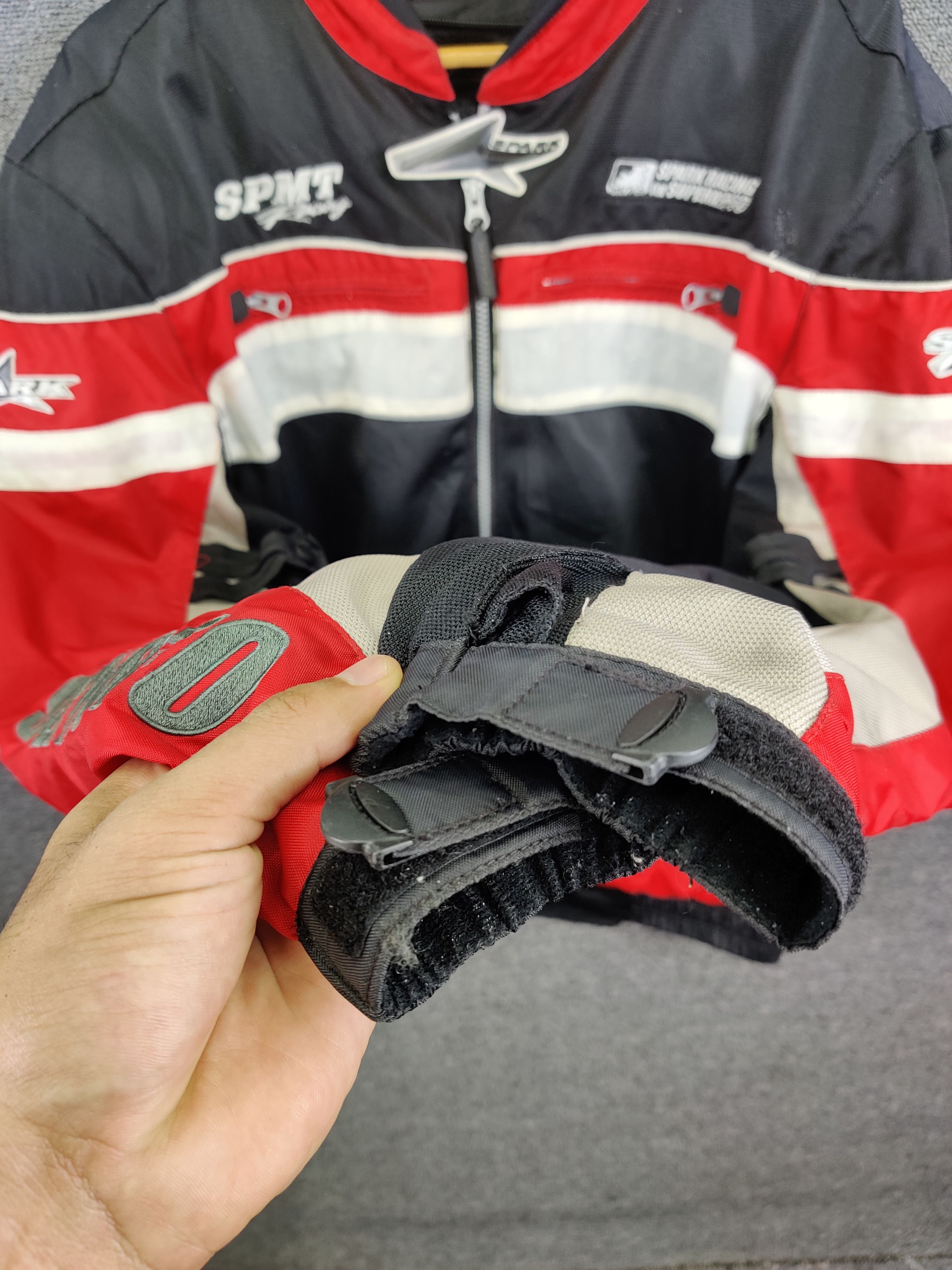 Sports Specialties Vintage Spark Racing Motorcycle Padding Jacket Size US XL / EU 56 / 4 - 13 Thumbnail