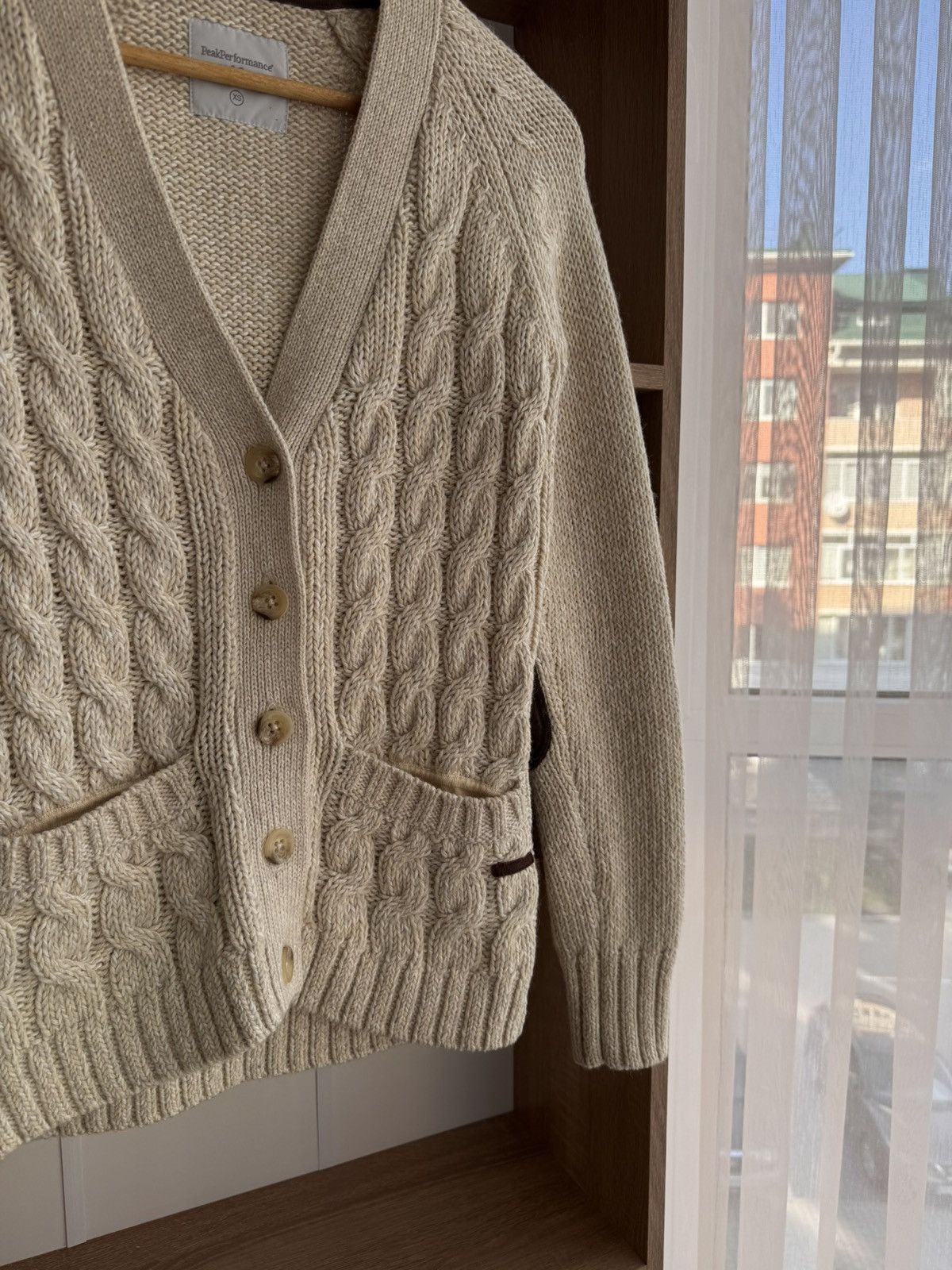 Peak Performance × Vintage Vintage Peak Performance W’ Sweden Wool Cable Knit Cardigan Size XS / US 0-2 / IT 36-38 - 5 Thumbnail