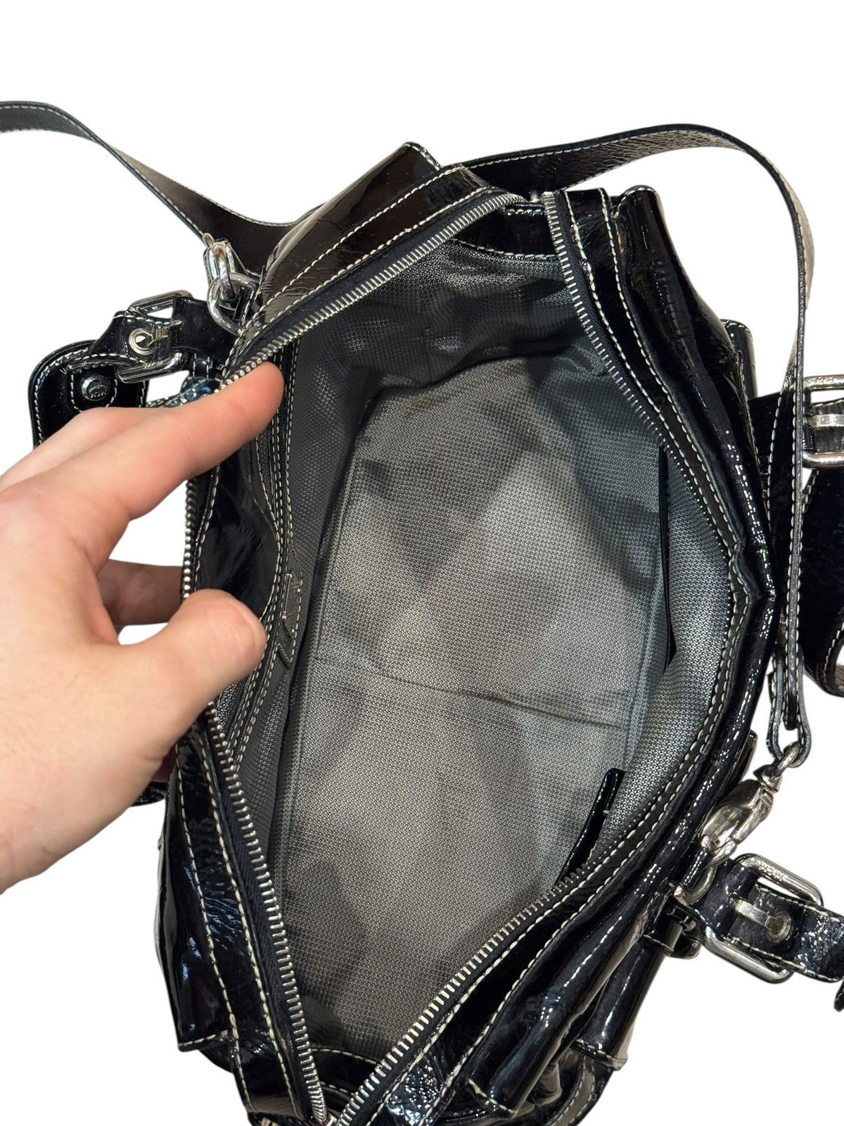 MCM MCM Boston Patent Leather Shiny Shoulder Strap Bag Handbag Size ONE SIZE - 6 Thumbnail