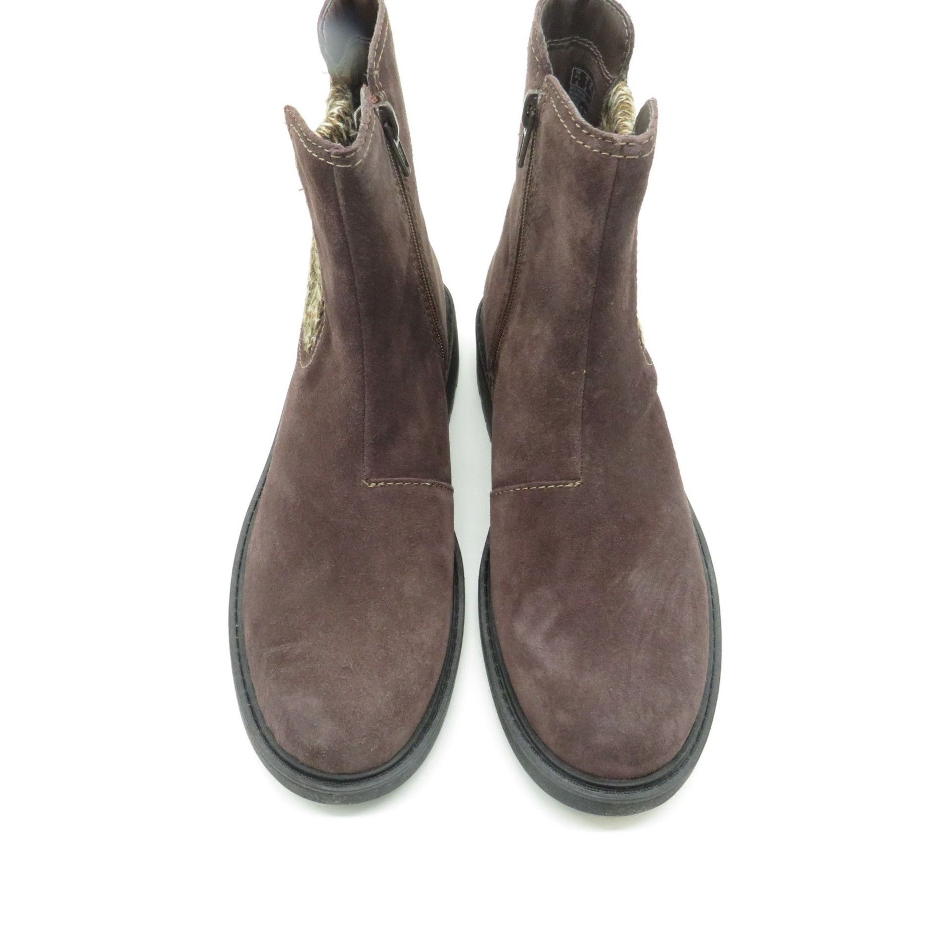 Clarks Clarks Women's Brown Suede Ankle Boots Knit Panels Side Zipp Size US 7 / IT 37 - 2 Thumbnail