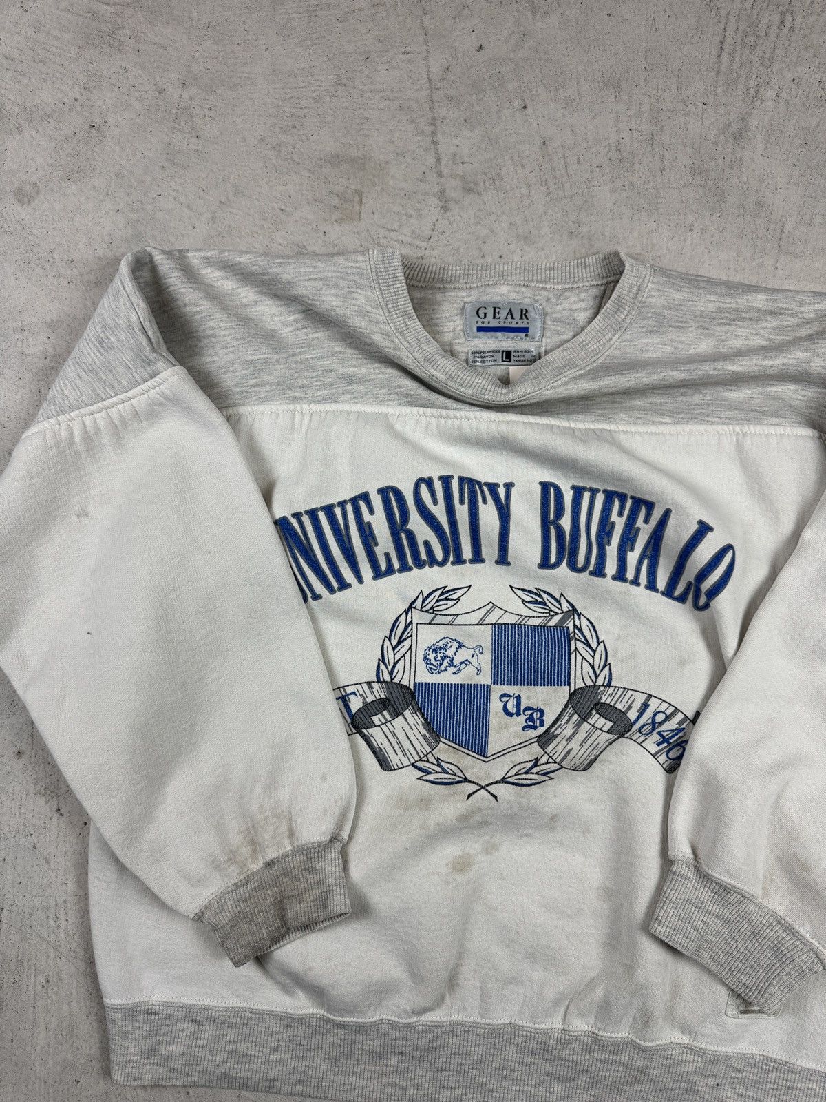Vintage 1990s University of Buffalo Grey Crewneck Size US L / EU 52-54 / 3 - 5 Thumbnail