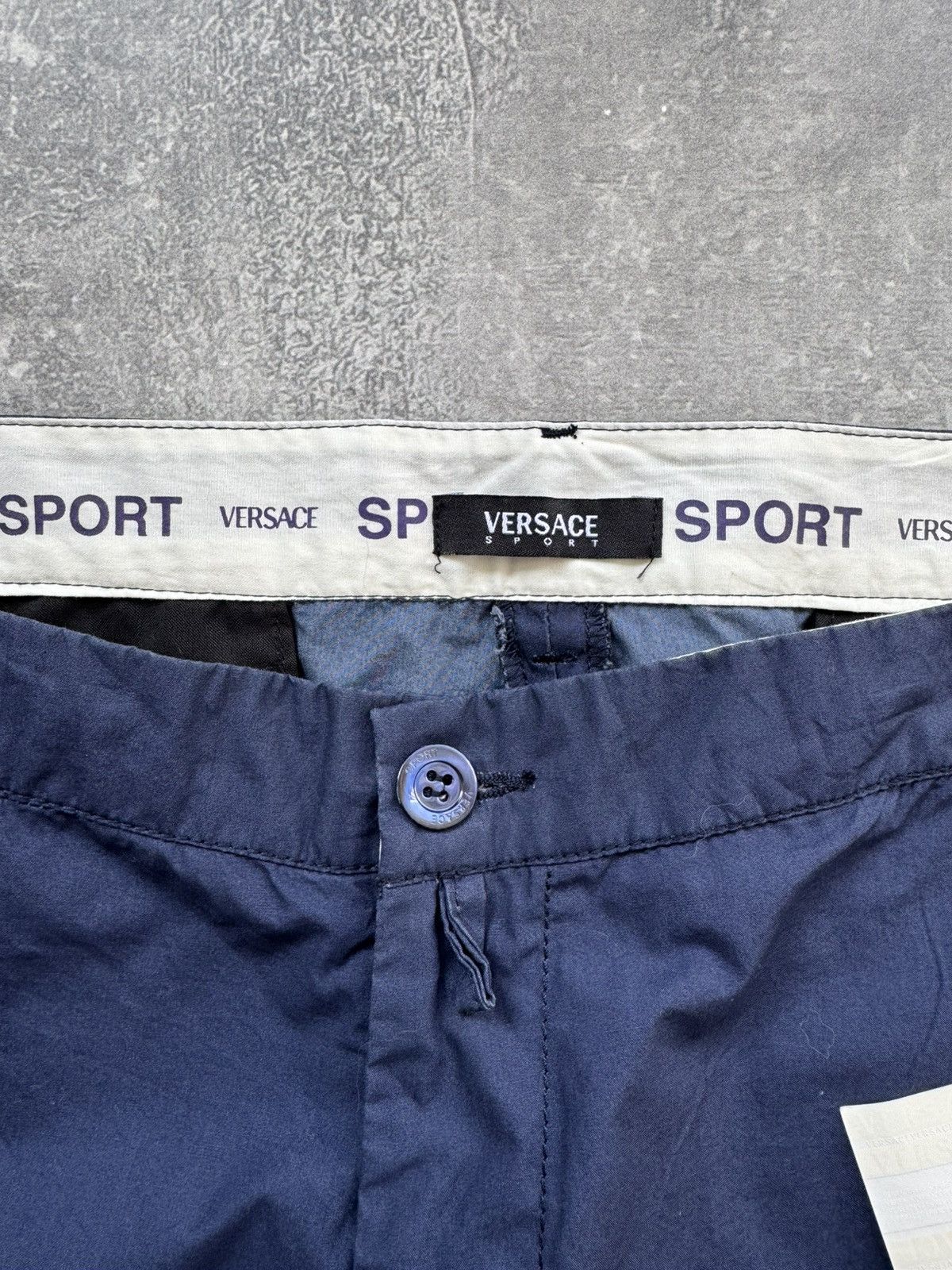 Versace × Vintage New Vintage Versace Sport Nylon Casual Pants Size US 36 / EU 52 - 6 Thumbnail