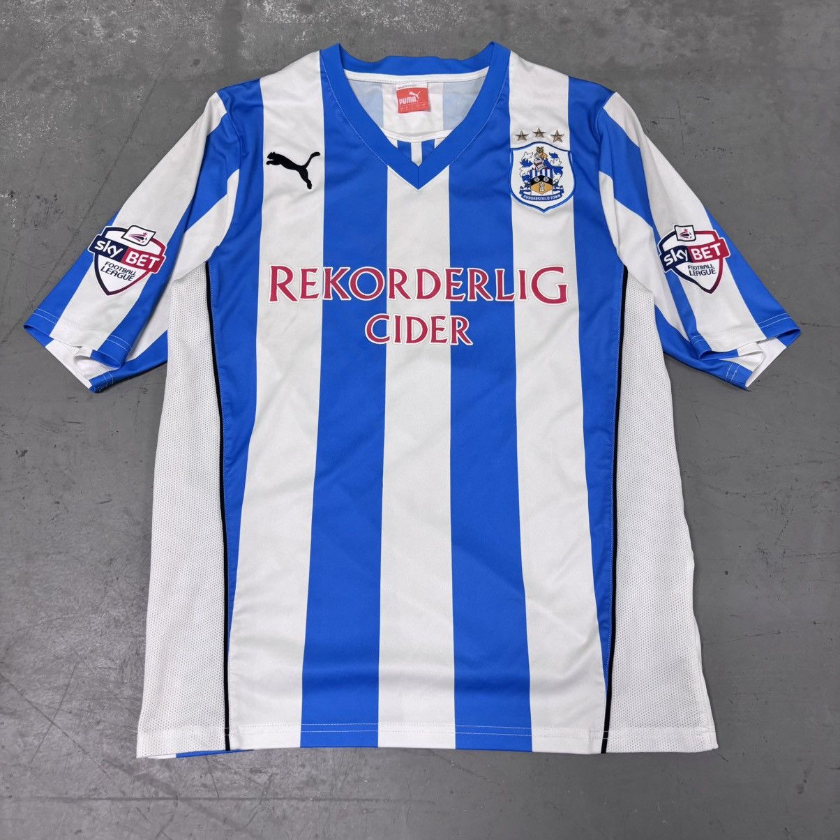 Other × Puma × Vintage 2013-14 Puma Huddersfield Town Wells #21Home Jersey Size US L / EU 52-54 / 3 - 1 Thumbnail