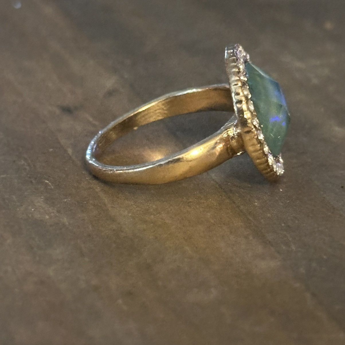 Vintage Vintage rainbow foil stone ring Size ONE SIZE - 6 Thumbnail