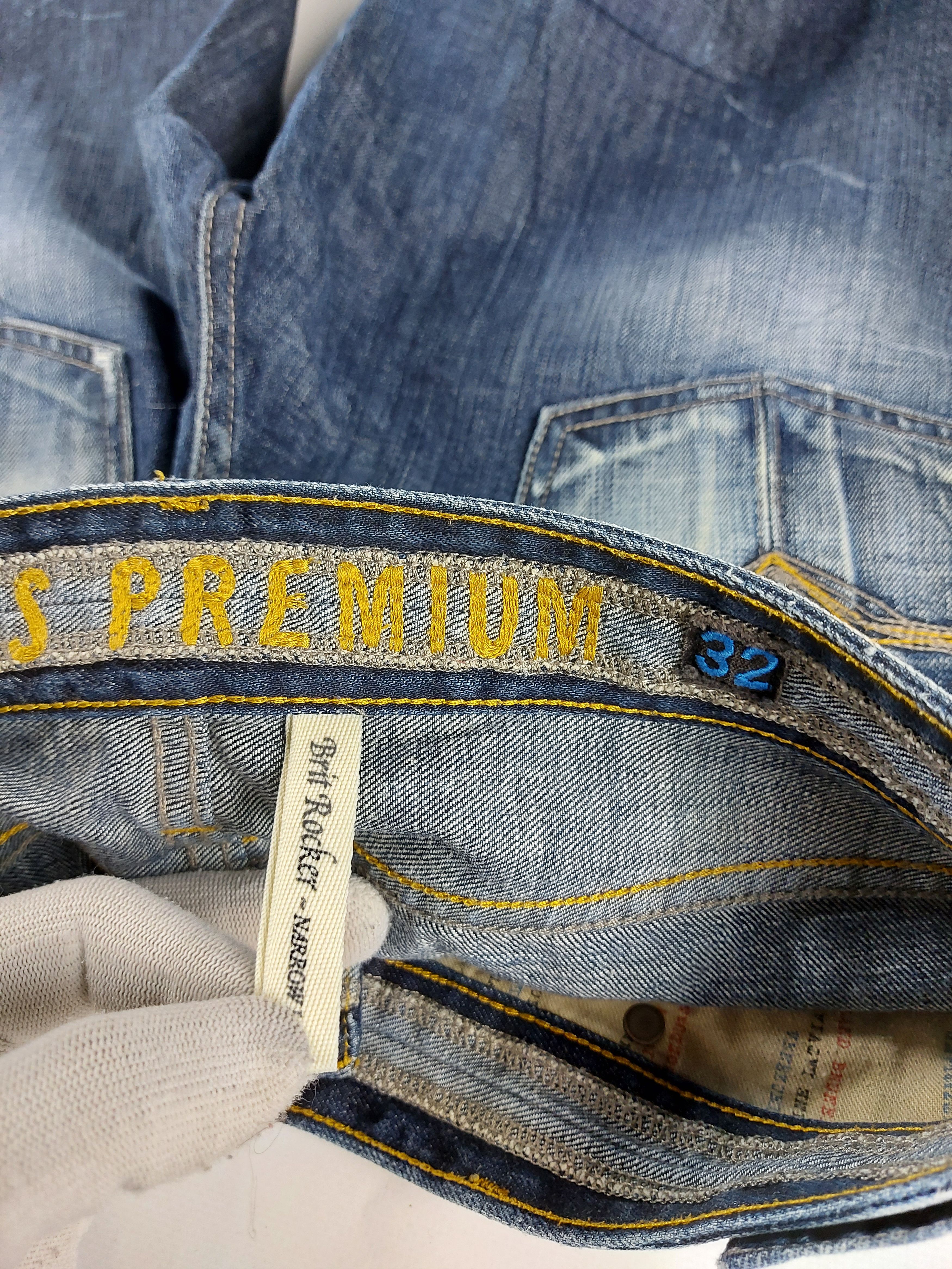 Guess × Vintage Guess Prenium Denim Jeans Size US 32 / EU 48 - 7 Thumbnail