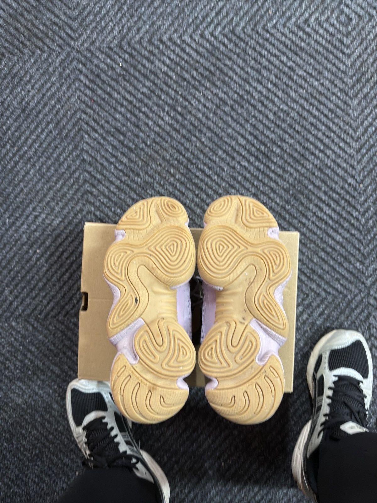 Adidas × Yeezy Adidas Yeezy 500 “ Soft Vision” Size US 9 / EU 42 - 6 Thumbnail