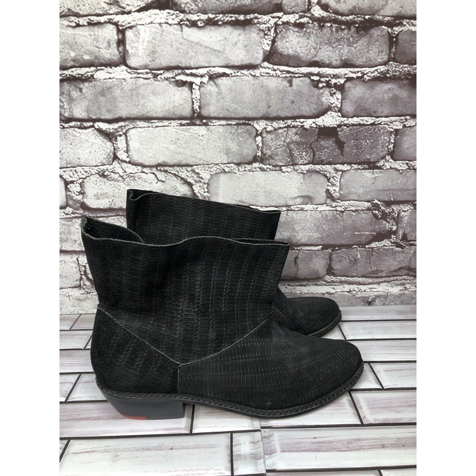 Joe's Joe's Black Suede Leather Western Casual Pull On Heel Boots Size US 7 / IT 37 - 16 Thumbnail