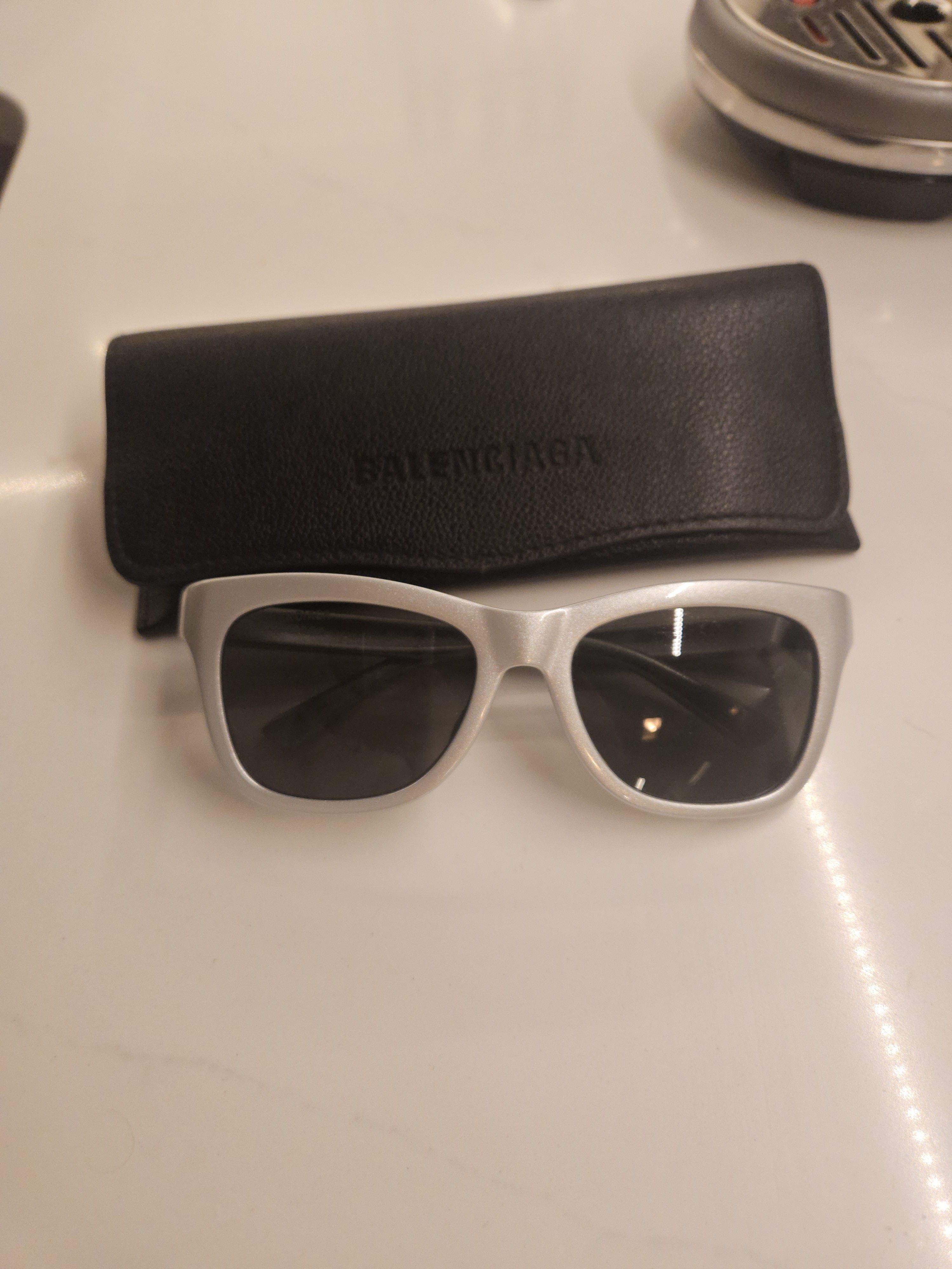 Balenciaga Balenciaga Silver Everyday Sunglasses Size ONE SIZE - 1 Thumbnail