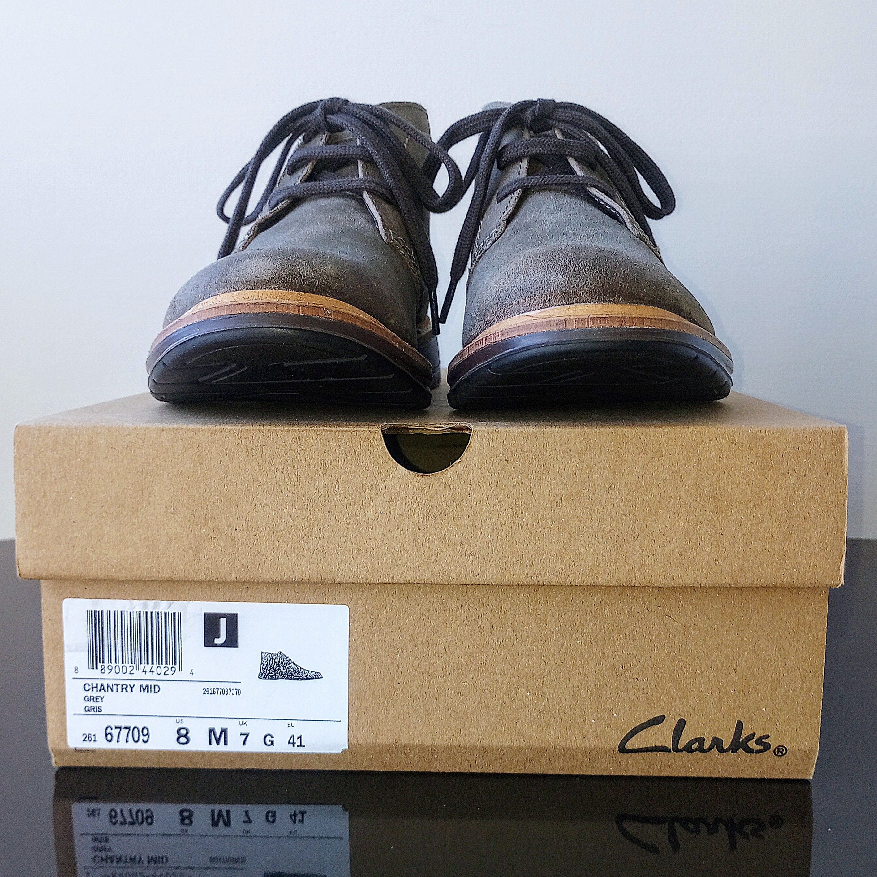 Clarks Clarks Men Chantry Mid Chukka Boot in Waxy Suede Grey Size US 8 / EU 41 - 13 Thumbnail