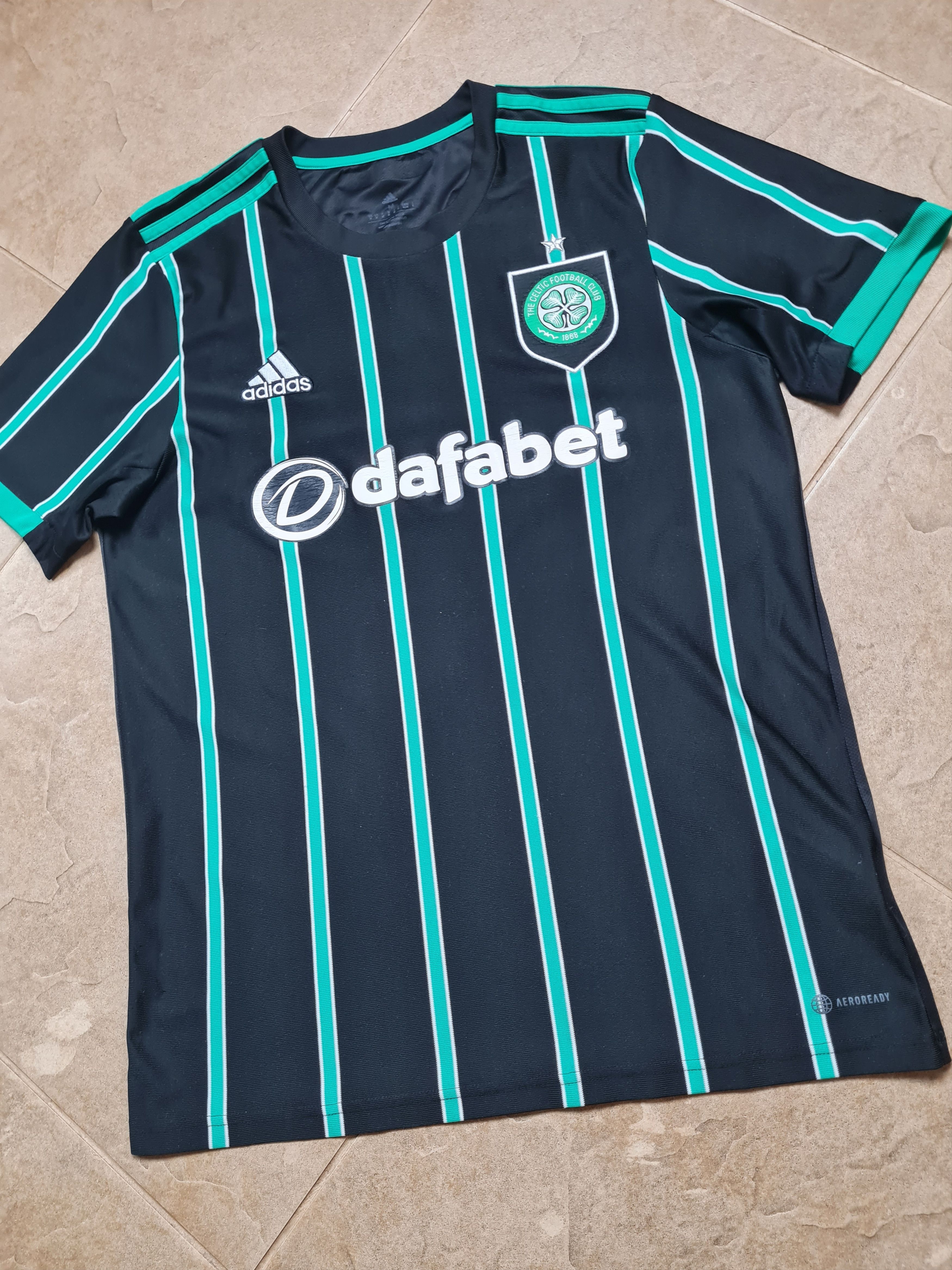 Adidas CELTIC 2022/2023 AWAY FOOTBALL SHIRT ADIDAS ADULT HA8326 Size US M / EU 48-50 / 2 - 3 Thumbnail