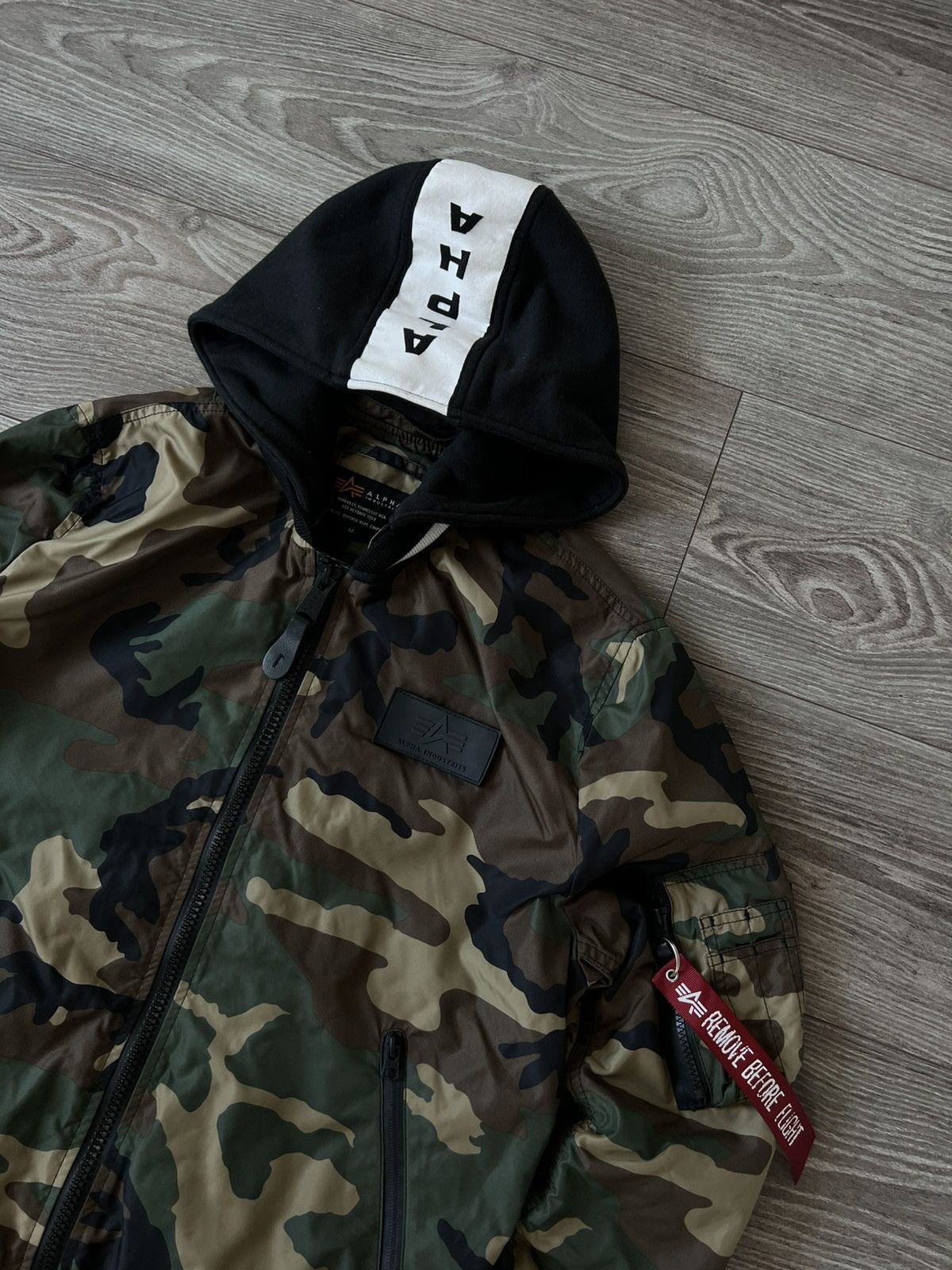 Alpha Industries Alpha Industries Camo Over Logo Printed MA1 Flying Jacket Size US M / EU 48-50 / 2 - 4 Thumbnail