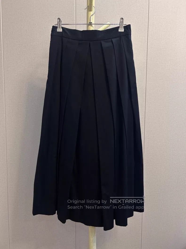 Dries Van Noten Dries Van Noten Black Pleated Long Midi Skirt Size 35" - 2 Thumbnail