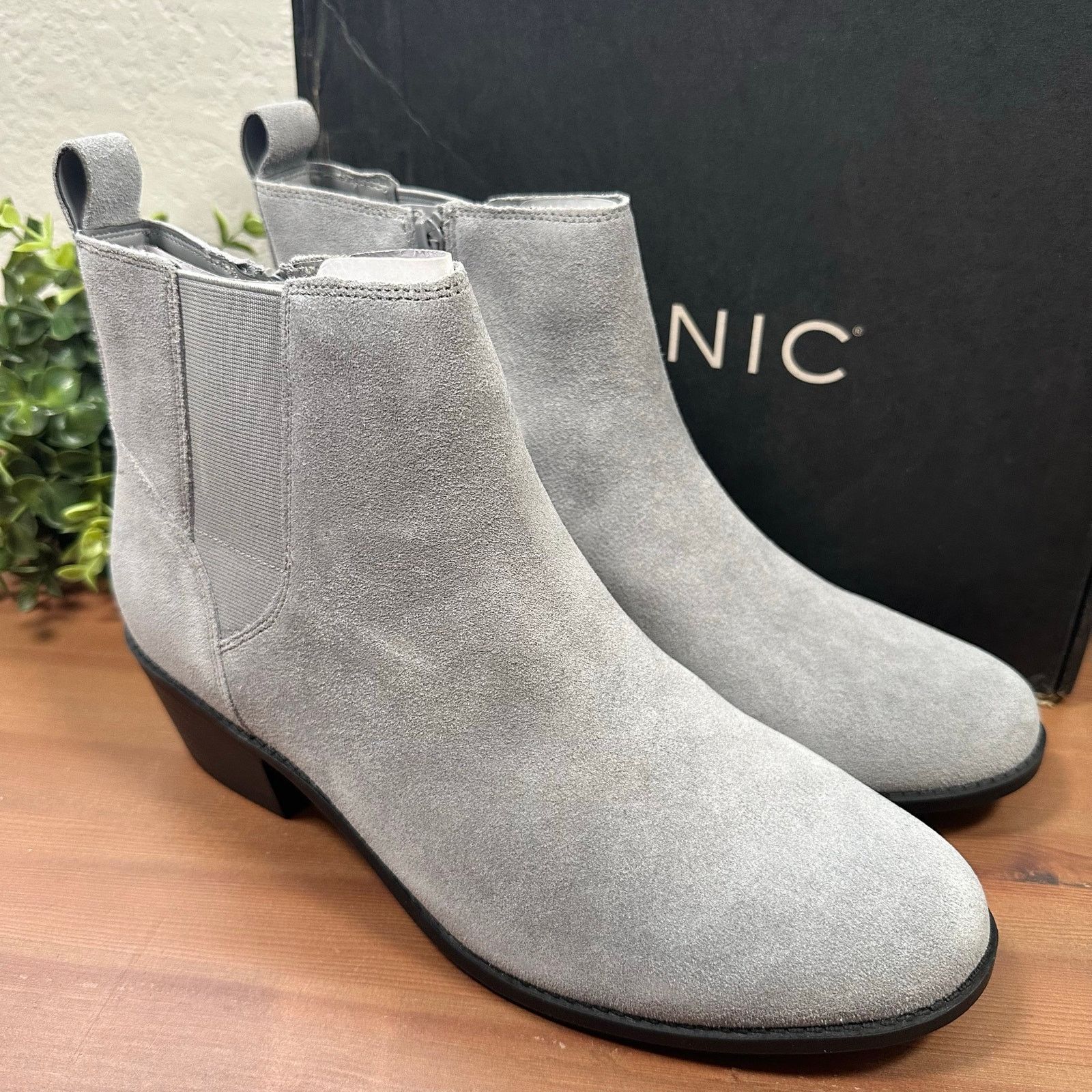 Vionic Vionic Roseland Water-Repellent Suede Ankle Boots Size 11 Size US 11 / IT 41 - 3 Thumbnail