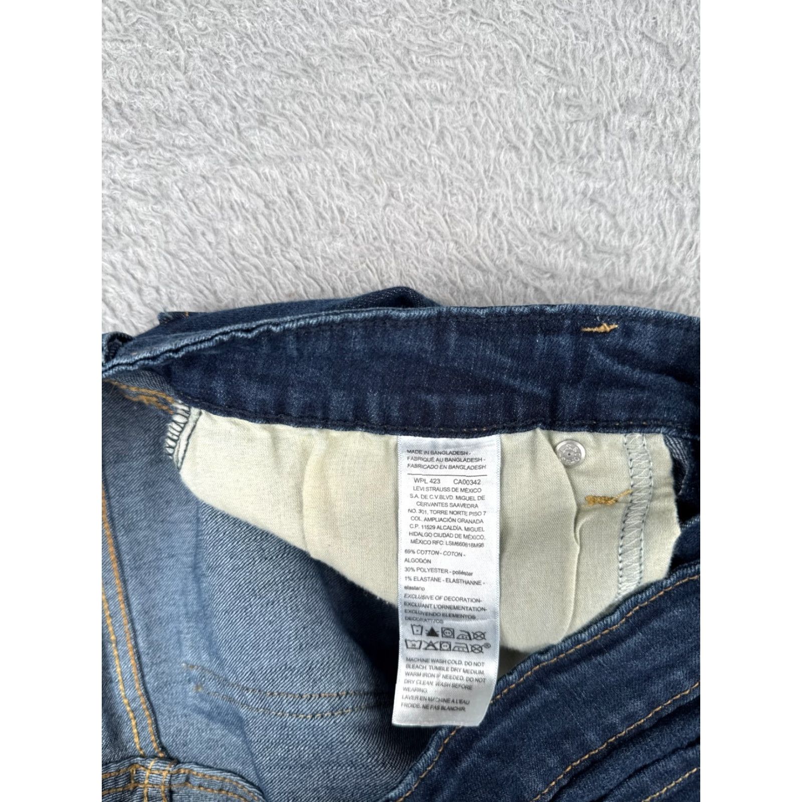 Levi's Levi's Jeans Women Bootcut 10 Adult Blue Denim Mid Rise 30x30 Signature 5-Pocket Distressed Cotton Blend Size 32" / US 10 / IT 46 - 7 Thumbnail