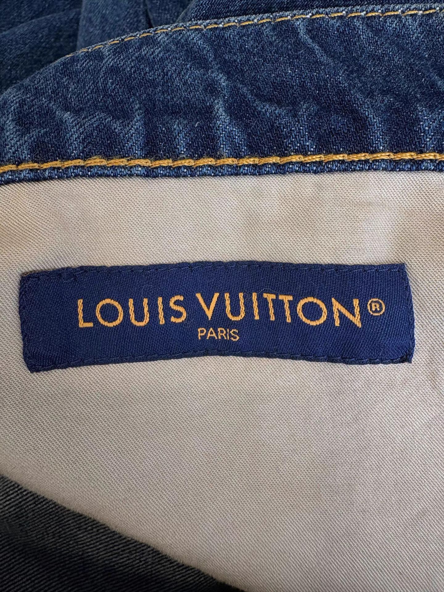 Louis Vuitton LOUIS VUITTON LV26 New Monogram Jeans with Back Pocket K1 Size US 33 - 5 Thumbnail