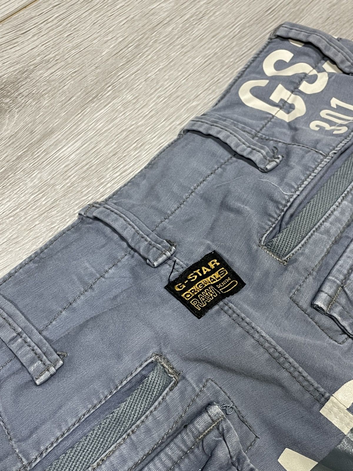 G-Star G star raw vintage cargo shorts Size US 30 / EU 46 - 14 Thumbnail
