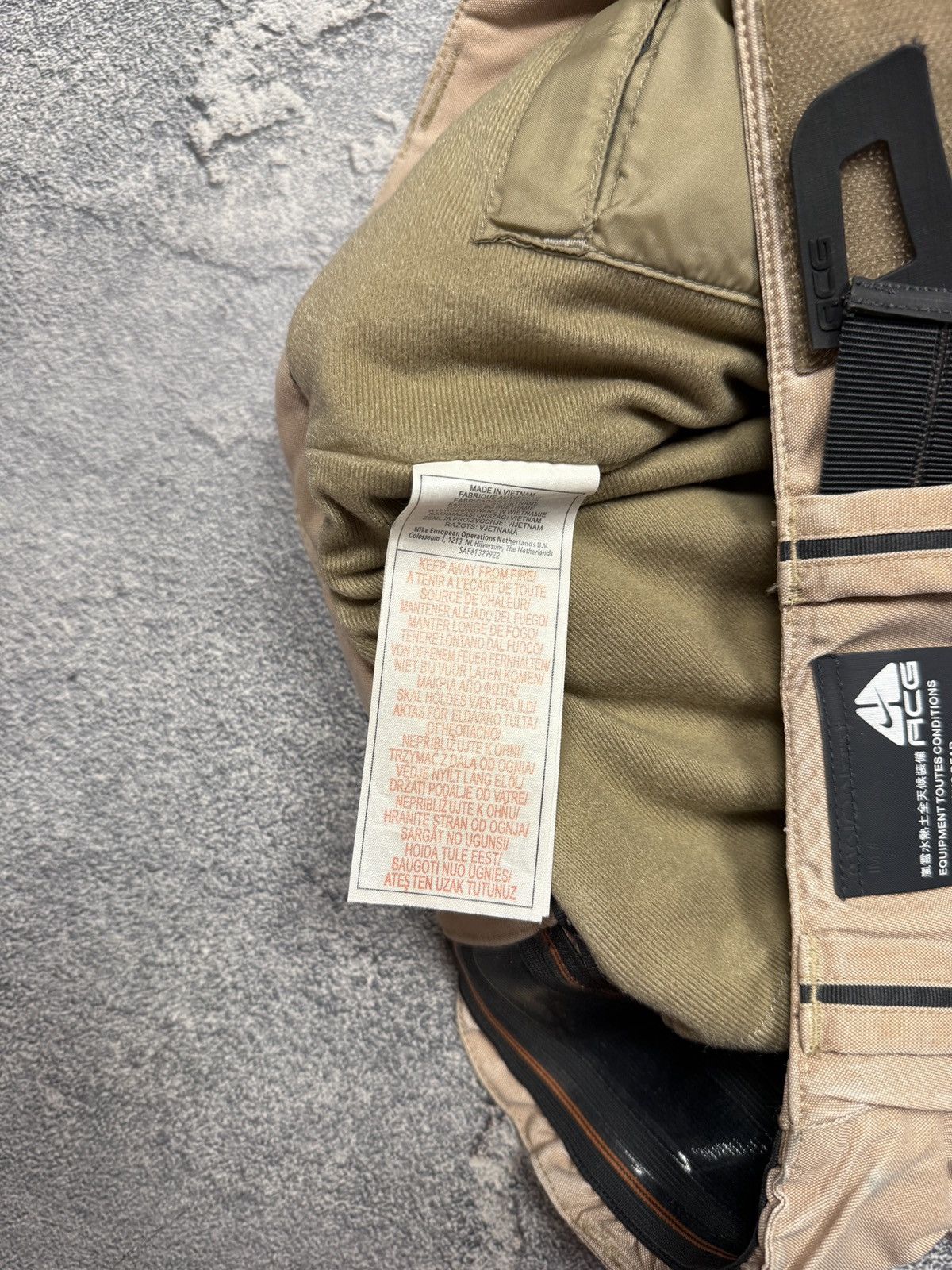 Nike ACG Vintage Nike ACG Storm-Fit Ski Pants Outdoor Y2k Size US 34 / EU 50 - 16 Thumbnail