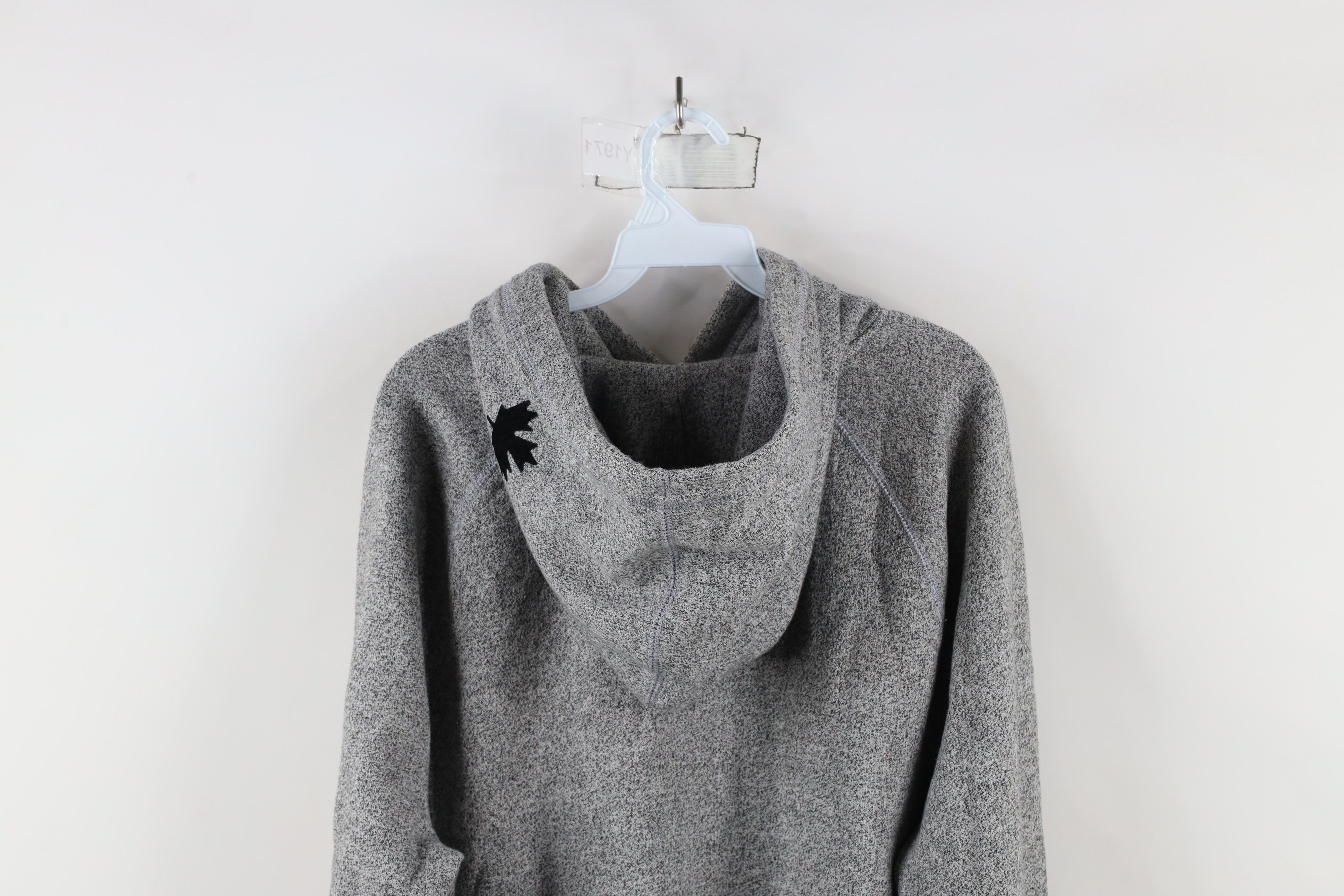 Roots × Vintage Vintage Roots Canada Heavyweight Hoodie Sweatshirt Gray Size US L / EU 52-54 / 3 - 13 Thumbnail