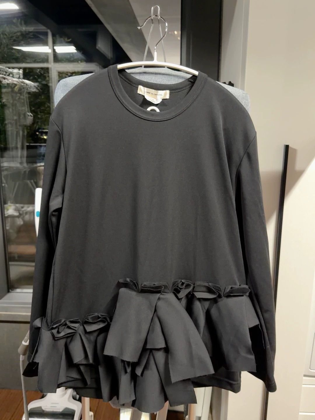 Comme des Garcons CDG Mainline Black Ruffled Long-Sleeve Top - dmc Size US L / EU 52-54 / 3 - 1 Thumbnail
