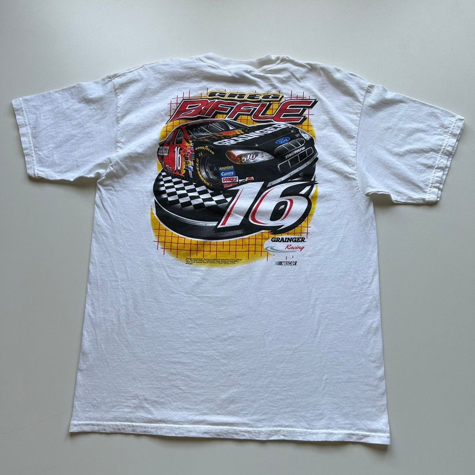 Gildan Vintage Y2K NASCAR Racing Art T Shirt XL Gildan White Rare Size US XL / EU 56 / 4 - 1 Thumbnail