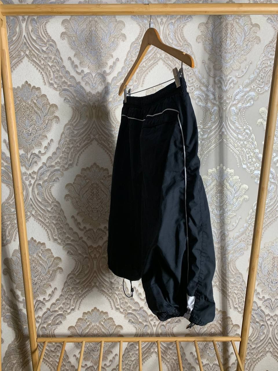 Nike Vintage Nike Shorts Retro Nylon Drill Swoosh Y2K 90s SK8 Size US 34 / EU 50 - 5 Thumbnail