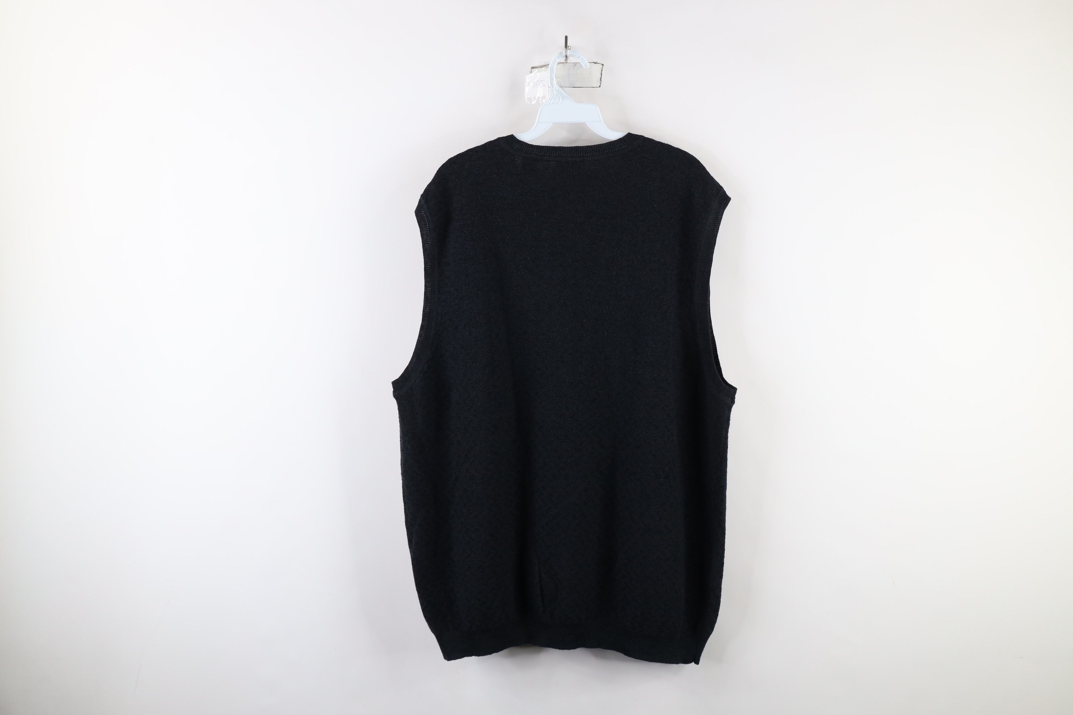 Izod × Vintage Deadstock Vintage Izod Golf Textured V-Neck Sweater Vest Size US XL / EU 56 / 4 - 7 Thumbnail