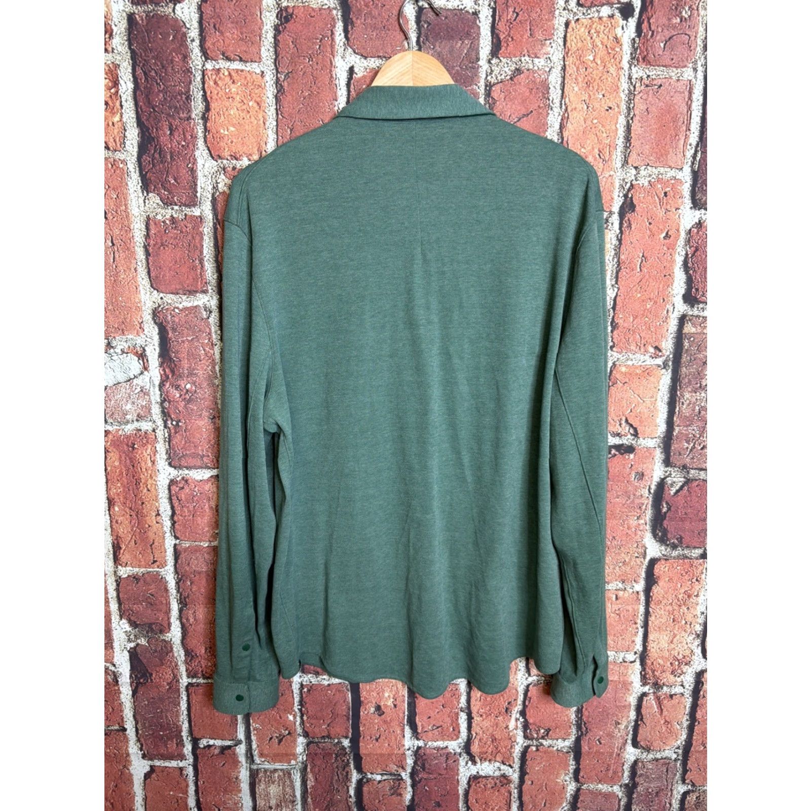 Lululemon Lululemon Mens Button-Up Overshirt XL Green Knit Heavyweight Preppy Snap Button-Down Collar Long Sleeve Casual Shirt Mens Green XL Size US XL / EU 56 / 4 - 4 Thumbnail