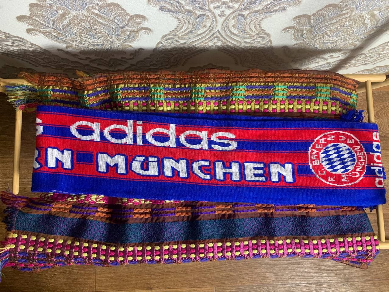 Adidas VERY RARE ADIDAS BAYERN MUNCHEN GERMANY SOCCER RETRO Y2K 90s Size ONE SIZE - 3 Thumbnail