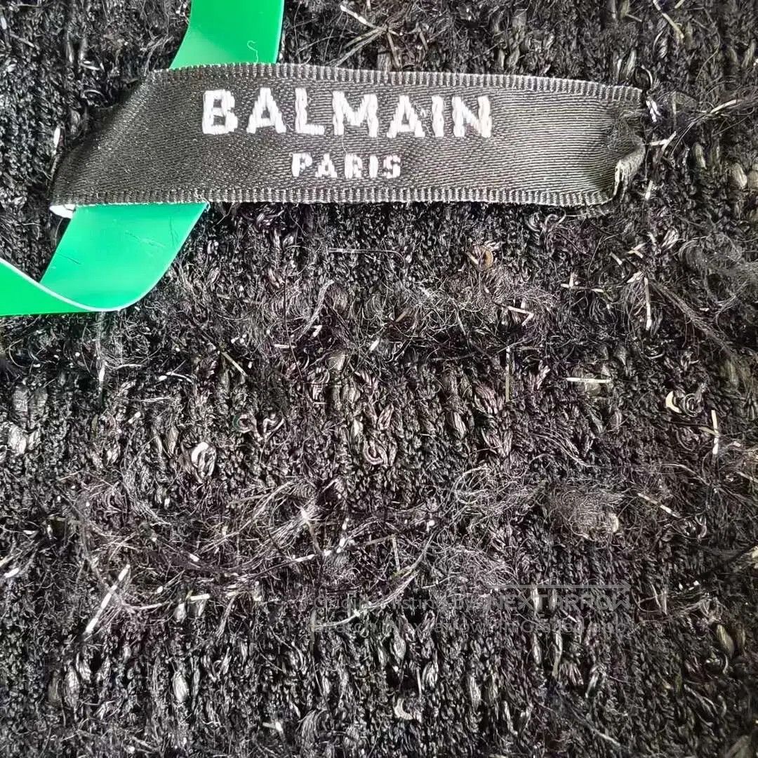 Balmain BALMAIN SS23 Black Chanel-Style Gold Button Tweed Jacket| Size S / US 4 / IT 40 - 4 Thumbnail