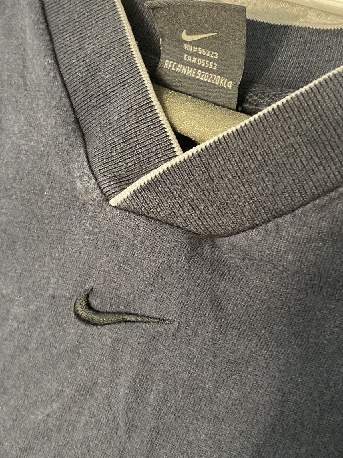 Nike × Vintage Vintage Nike central Logo T-shirt Hype Drill Size US XL / EU 56 / 4 - 3 Thumbnail