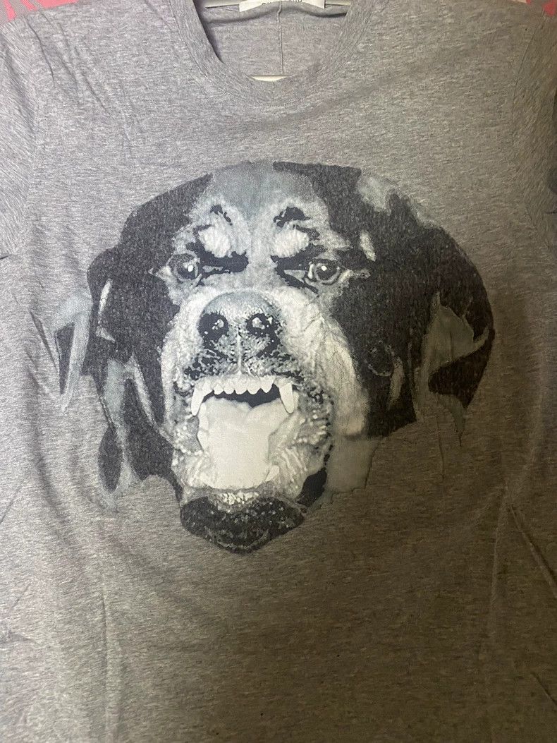 Other Givenchy Flocked dog T-shirt Size US M / EU 48-50 / 2 - 1 Thumbnail