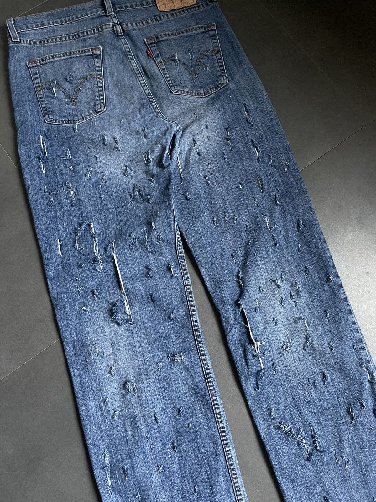 Levi's Vintage Trashed Distressed Levi’s 751 Jeans Made In USA Y2k Size US 32 / EU 48 - 10 Thumbnail