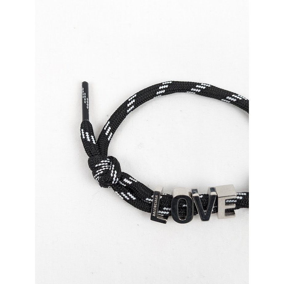 Balenciaga o1rshd1 Size: OS / Plate Love Bracelet in Black/White Size ONE SIZE - 6 Thumbnail