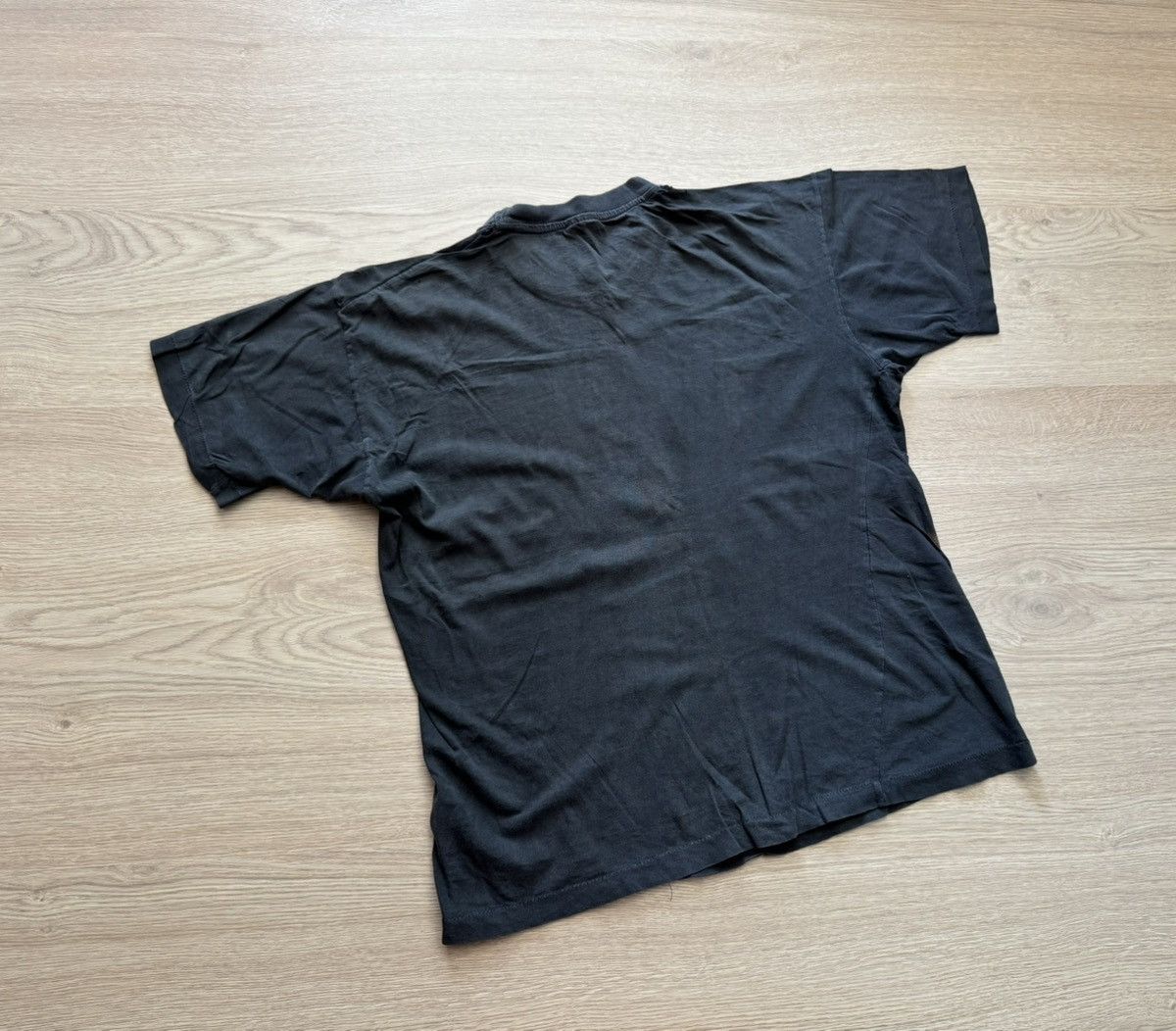 Vintage Vintage 90’s Indian Motorcycle Red Skin Distressed T-Shirt Size US S / EU 44-46 / 1 - 7 Thumbnail
